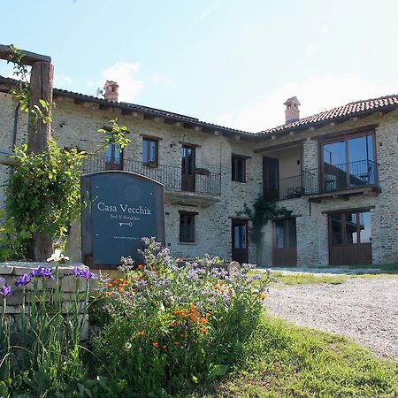 Casa Vecchia Bed&Breakfast Bossolasco Esterno foto