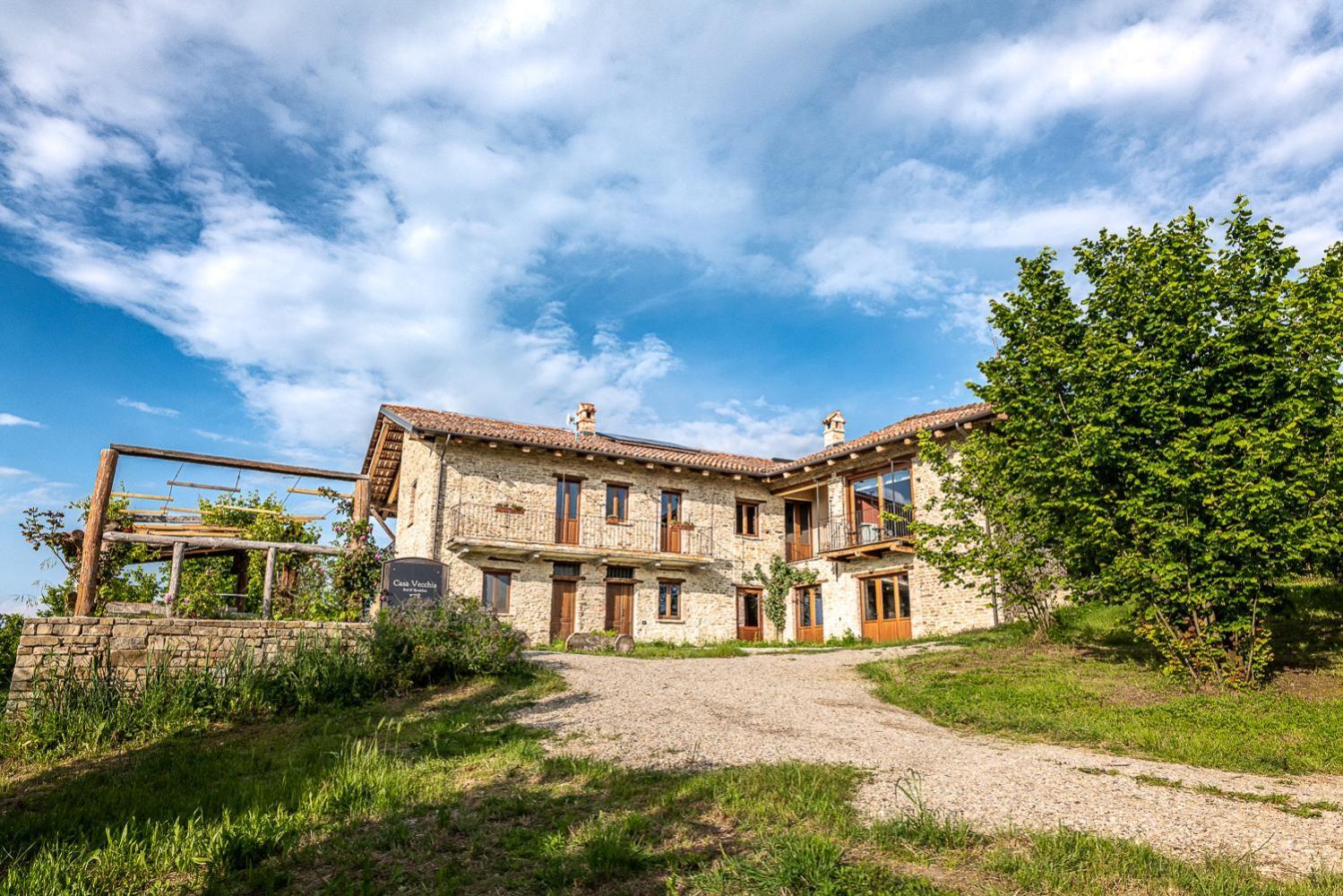Casa Vecchia Bed&Breakfast Bossolasco Esterno foto